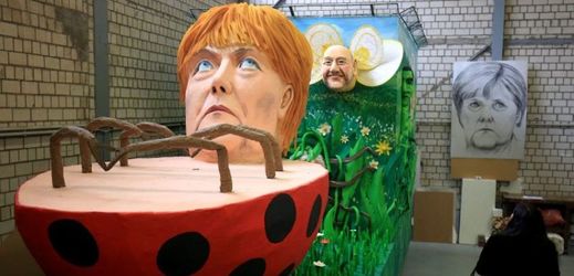Německá kancléřka Angela Merkelová jako bezmocná beruška.