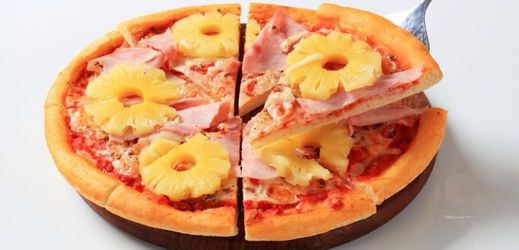 Islandský prezident prohlásil, že nenávidí pizzu s ananasem a že by ji nejraději zakázal.