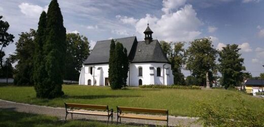 Kostel Nejsvětější Trojice v Klimkovicích.
