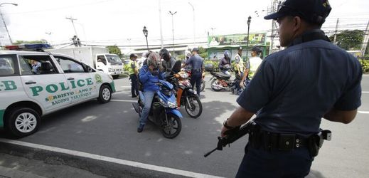 Filipínská policie.