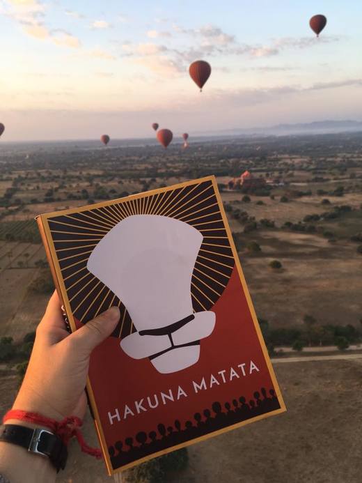 Kniha Hakuna Matata.
