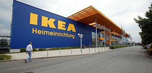 Nábytkářská společnost IKEA prodala 25 nákupních parků v osmi evropských zemích realitnímu fondu Pradera.