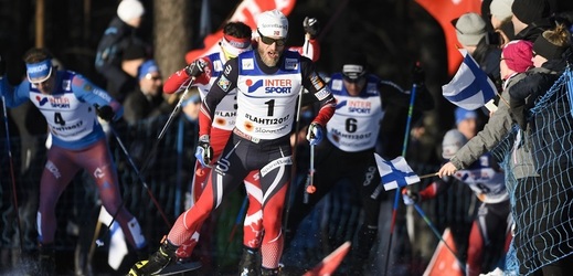 Norský lyžař Martin Johnsrud Sundby.