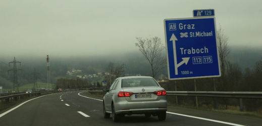 Na německých dálnicích se bude vybírat mýtné (ilustrační foto). 