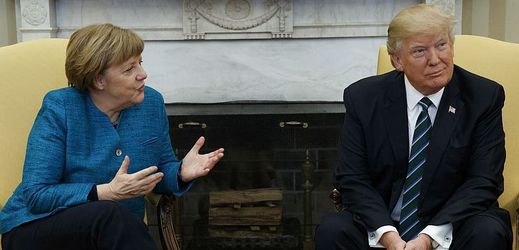 Německá kancléřka Angela Merkelová a prezident USA Donald Trump.