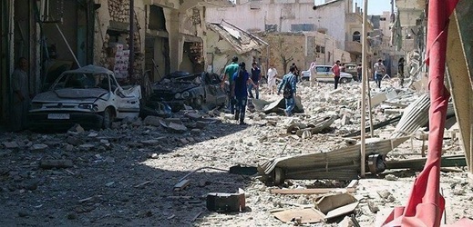 Islámský stát nařídil evakuaci města Rakka.