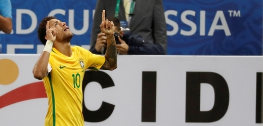 Útočník Neymar patří k hlavním oporám brazilské reprezentace. 