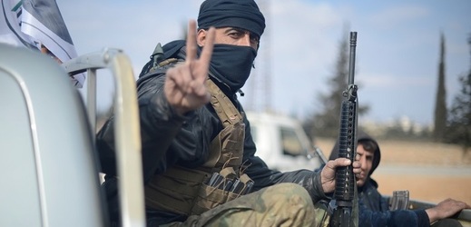 Bojovníci Syrské svobodné armády.