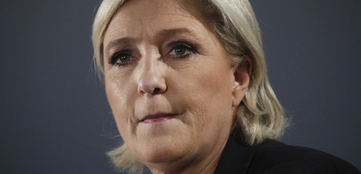 Francouzská prezidentská kandidátka a předsedkyně krajně pravicové Národní fronty Marine Le Penová.