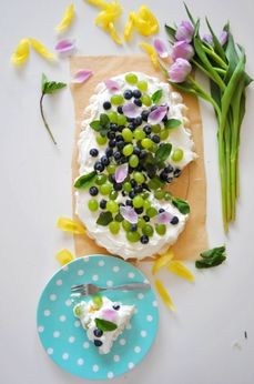 Velikonoční varianta oblíbeného dortu ve tvaru vajíčka.