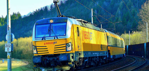 Soukromý vlakový dopravce RegioJet dal nabídku slovenskému ministerstvu (ilustrační foto). 