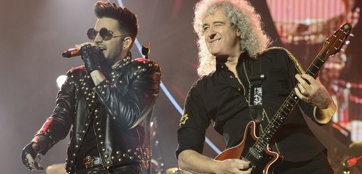 Britská rocková skupina Queen s americkým zpěvákem Adamem Lambertem.