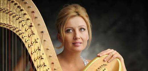 Česká harfenistka Jana Boušková.