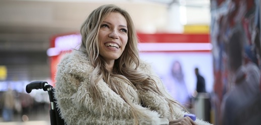Účast v soutěži odepřela Ukrajina ruské zpěvačce Juliji Samojlovové, která Krym anektovaný v roce 2014 navštívila předloni.
