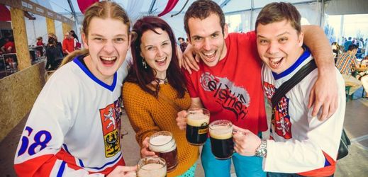 Český pivní festival na Letné potrvá až do 27. května (ilustrační foto).