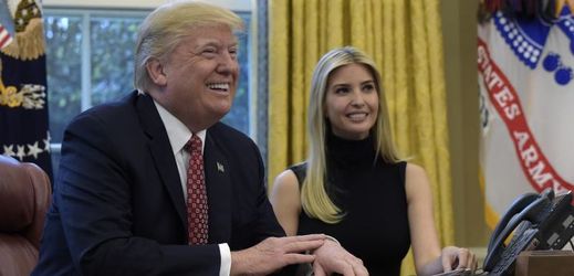 Donald Trump a jeho dcera Ivanka.