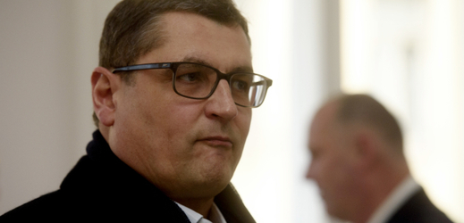 Obžalobě i tentokrát čelí bývalý ředitel instituce Vladimír Dbalý.