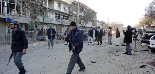 Snímek afghánského města Gardez po sebevražedném bombovém útoku z roku 2010.