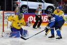 Hokejisté Švédska porazili Finsko 4:2 a jsou ve finále.