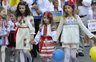 Lidé chtěli průvodem podpořit mír na Ukrajině a zastavit válku po celém světě.