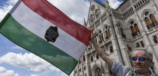 Protestu v Budapešti se zúčastnilo až pět tisíc lidí.