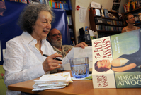 Kanadská spisovatelka a aktivistka Margaret Atwoodová.