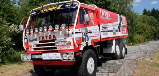 Historický vůz se zúčastnil Rallye Paříž - Dakar v roce 1986.