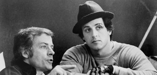 Filmový režisér John G. Avildsen (vlevo) s americkým hercem Sylvesterem Stallonem.