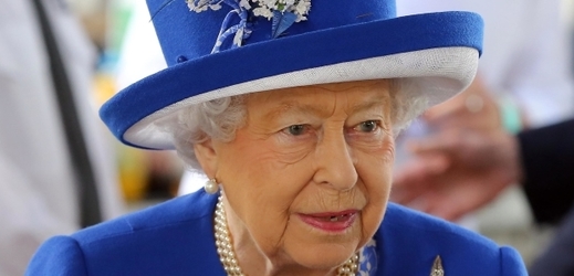 Britská královna Alžběta II. slaví 91. narozeniny.