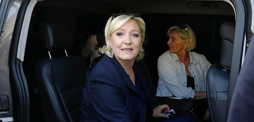 Šéfka francouzské Národní Fronty (FN) Marine Le Penová.