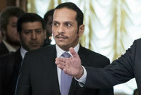 Katarský ministr zahraničí šajch Muhammad bin Abdar Rahmán Sání (vlevo).