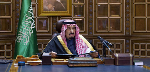 Král Saúdské Arábie Salmán.