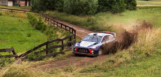 Polská rally přinesla týmu Hyundai Motorsport pověstný double.