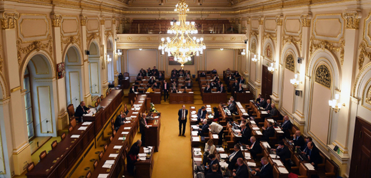 Snímek ze zasedání sněmovny v Praze (ilustrační foto).