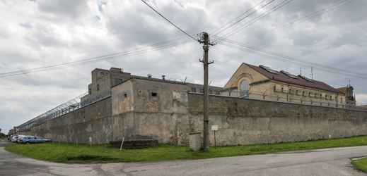 Věznice ve Valdicích u Jičína.