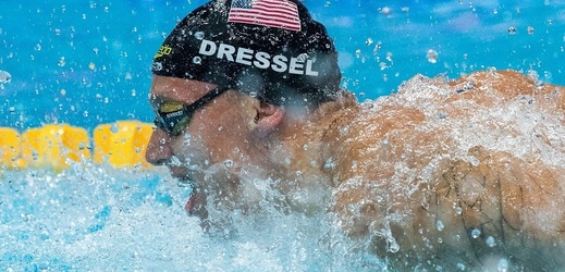 Americký plavec Caeleb Dressel. 