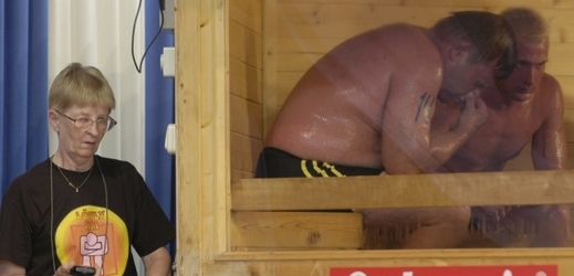 Finský šampionát v saunování.
