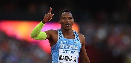 Botswanský sprinter Isaac Makwala nakonec poběží na MS v Londýně rozběh o postup do semifinále mužské dvoustovky. 