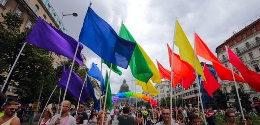 Prahou projde průvod Prague Pride, do ulic vyrazí i jeho odpůrci.