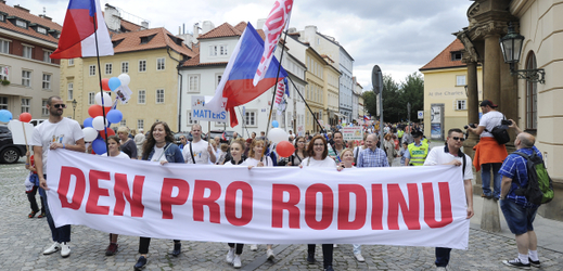 Pochod pro rodinu vyrazil 12. srpna z pražského Ovocného trhu.