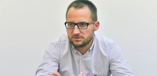Volební stratég najatý sociálními demokraty Robert Žanony. 