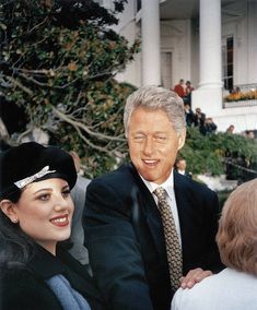 Americký prezident Bill Clinton a Monica Lewinská.