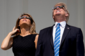 Zatmění slunce sledoval také z Bílého domu prezident USA Donald Trump s manželkou Melanií.