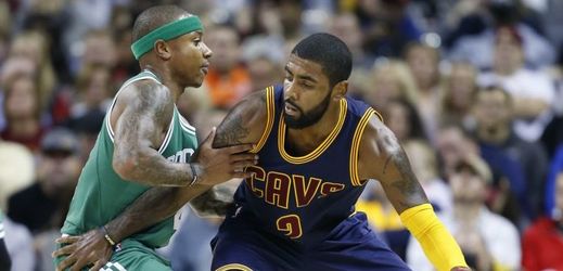 Basketbalová hvězda Kyrie Irving opouští Cleveland.