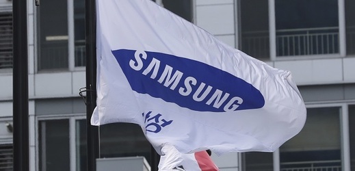Samsung Electronics investuje do výroby paměťových čipů.