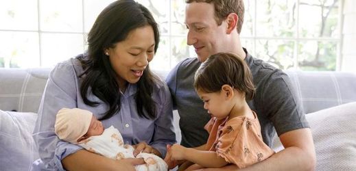 Mark Zuckerberg s manželou Priscillou Chanovou a dvěma dcerami.