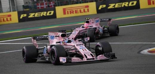 Piloti stáje Force India při Velké ceně Belgie.