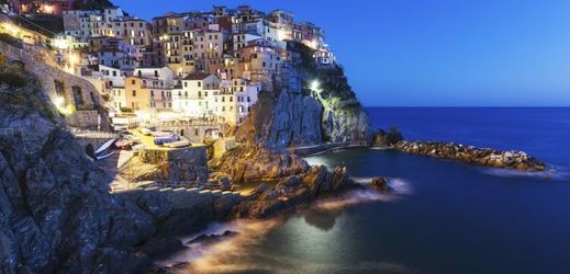 Oblast Cinque Terre bývá často pokládána za nejkrásnější část italského pobřeží.