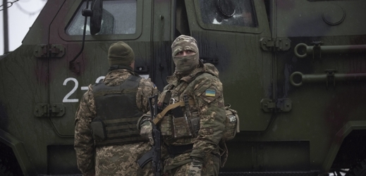 Ukrajinští vojáci na východě Ukrajiny.