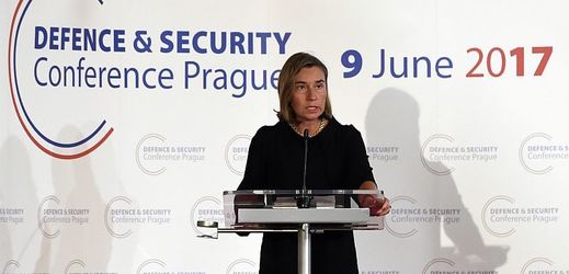 Šéfka diplomacie EU Federica Mogheriniová.